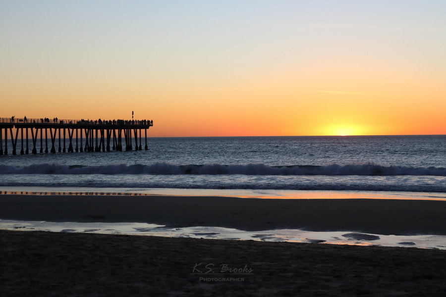 pier with sunset hermosa beach flash fiction writing prompt KS Brooks